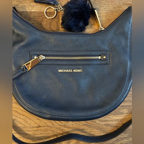 Michael Kors Rhea Blue Pebbled Leather Zipper Pocket Hobo Shoulder Bag crossbody - Picture 5 of 6